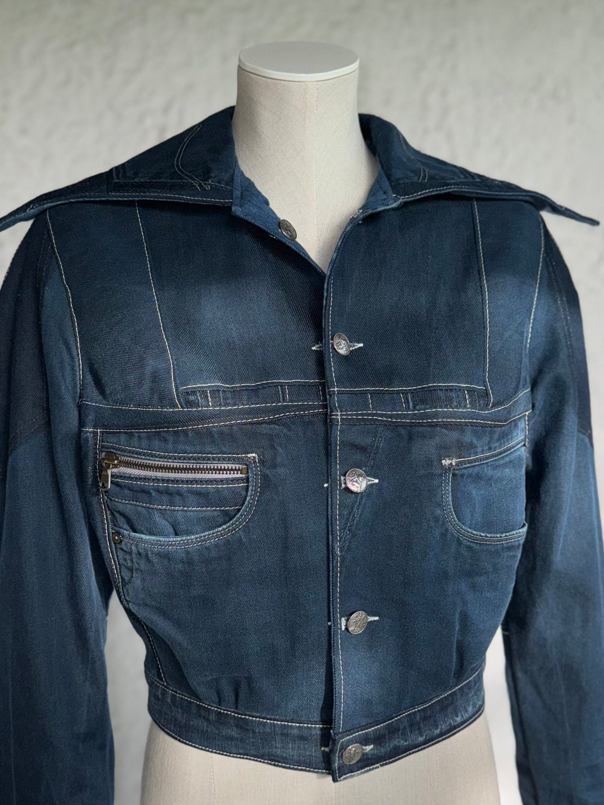 dark blue reversible cropped denim jacket by KIOKU Studio close up