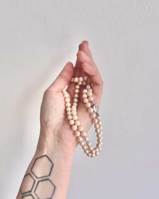 1960s norwegian vintage faux peal necklace • Astri Holthe